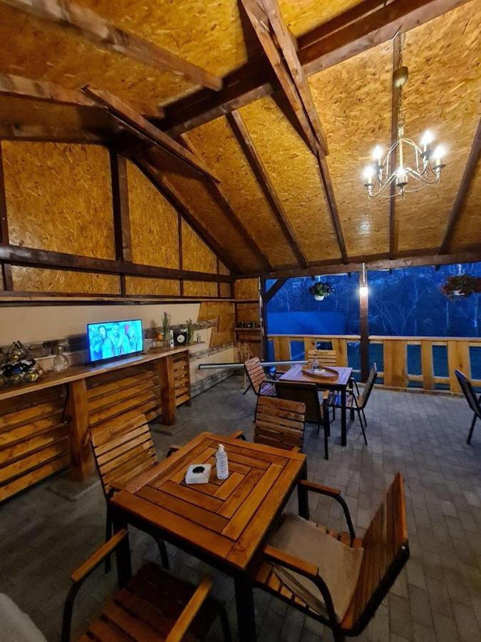 Pensiunea Brazi Turda Ngoại thất bức ảnh
